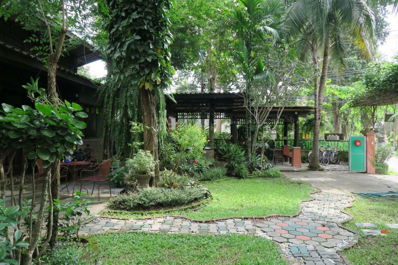Baankiri Hotel เชียงใหม่ ภายนอก รูปภาพ